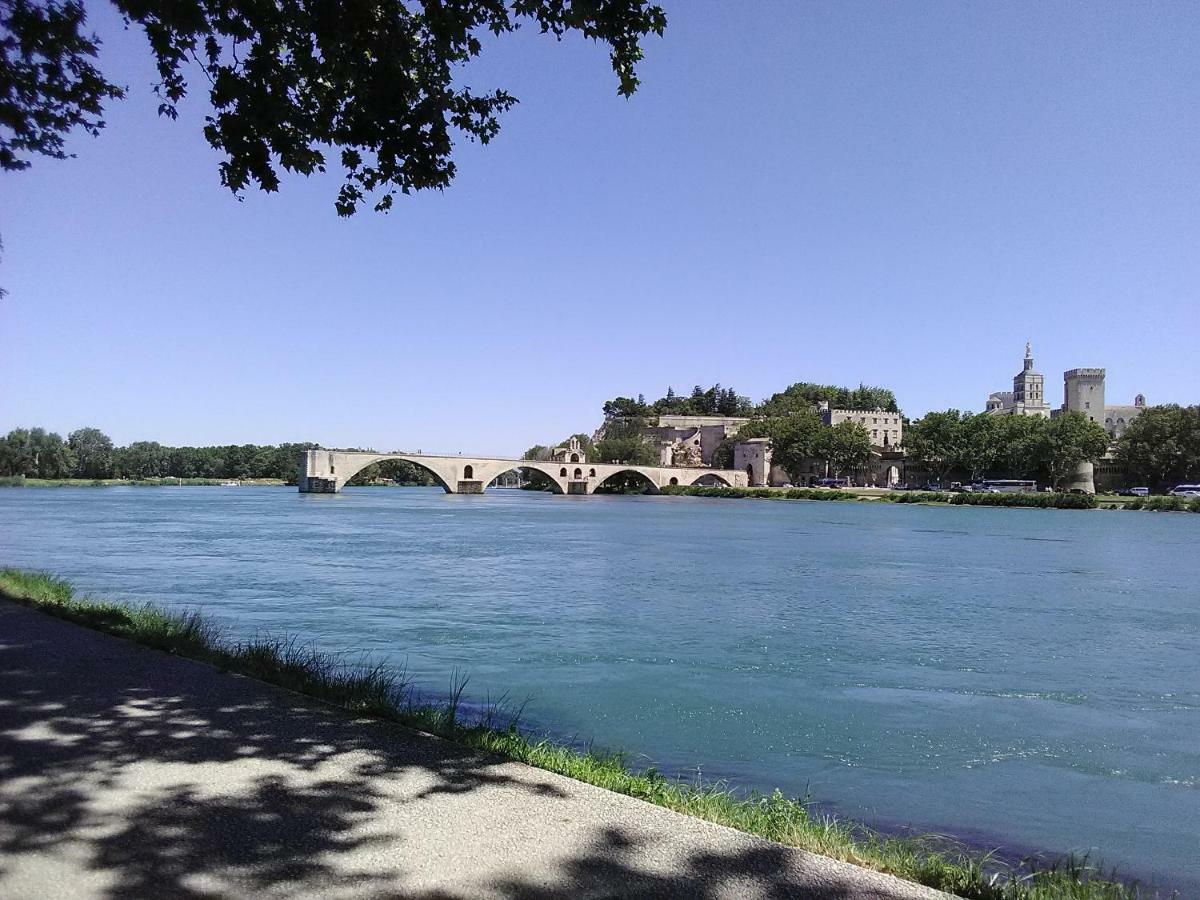 Отель Vvf Drome Provence Монбрен-ле-Бен Экстерьер фото